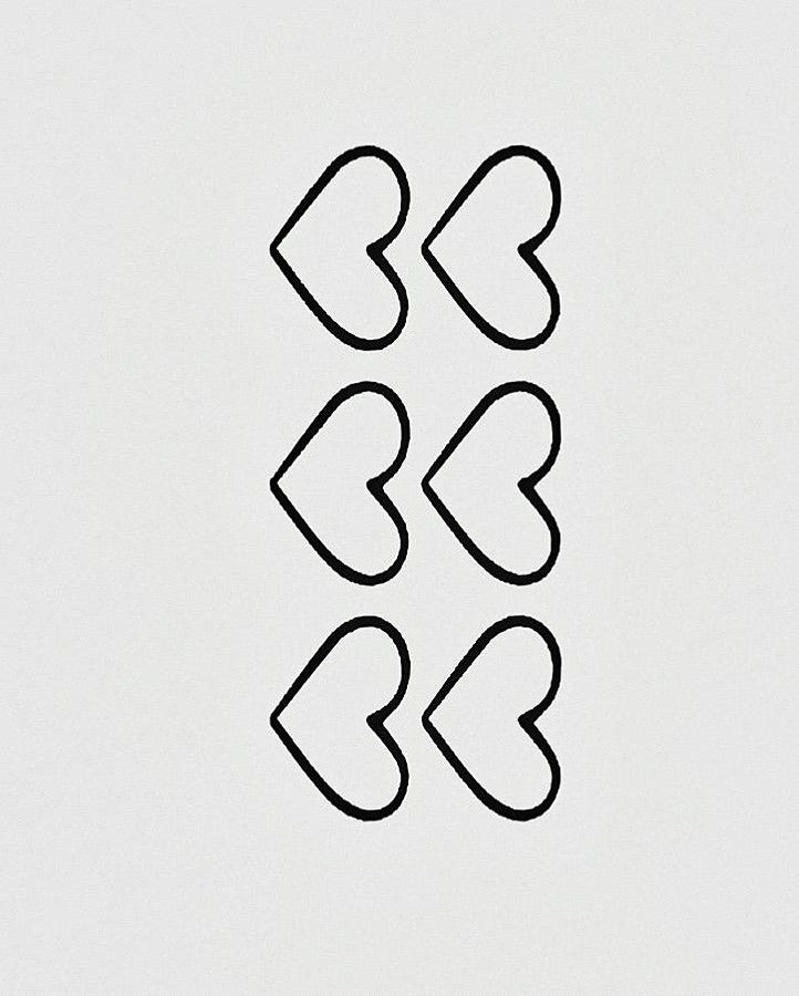 Semi - Permanent tattoo