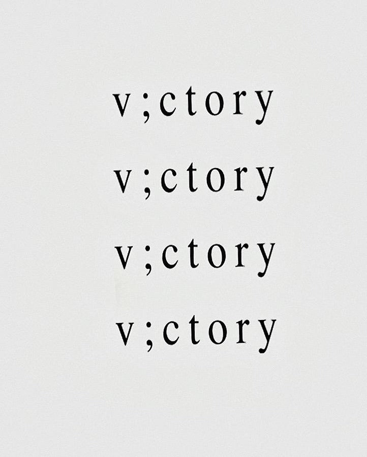 Semi - Permanent tattoo